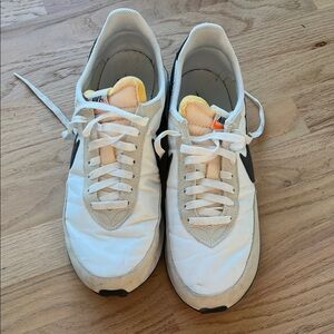 Nike LD 1000 shoes